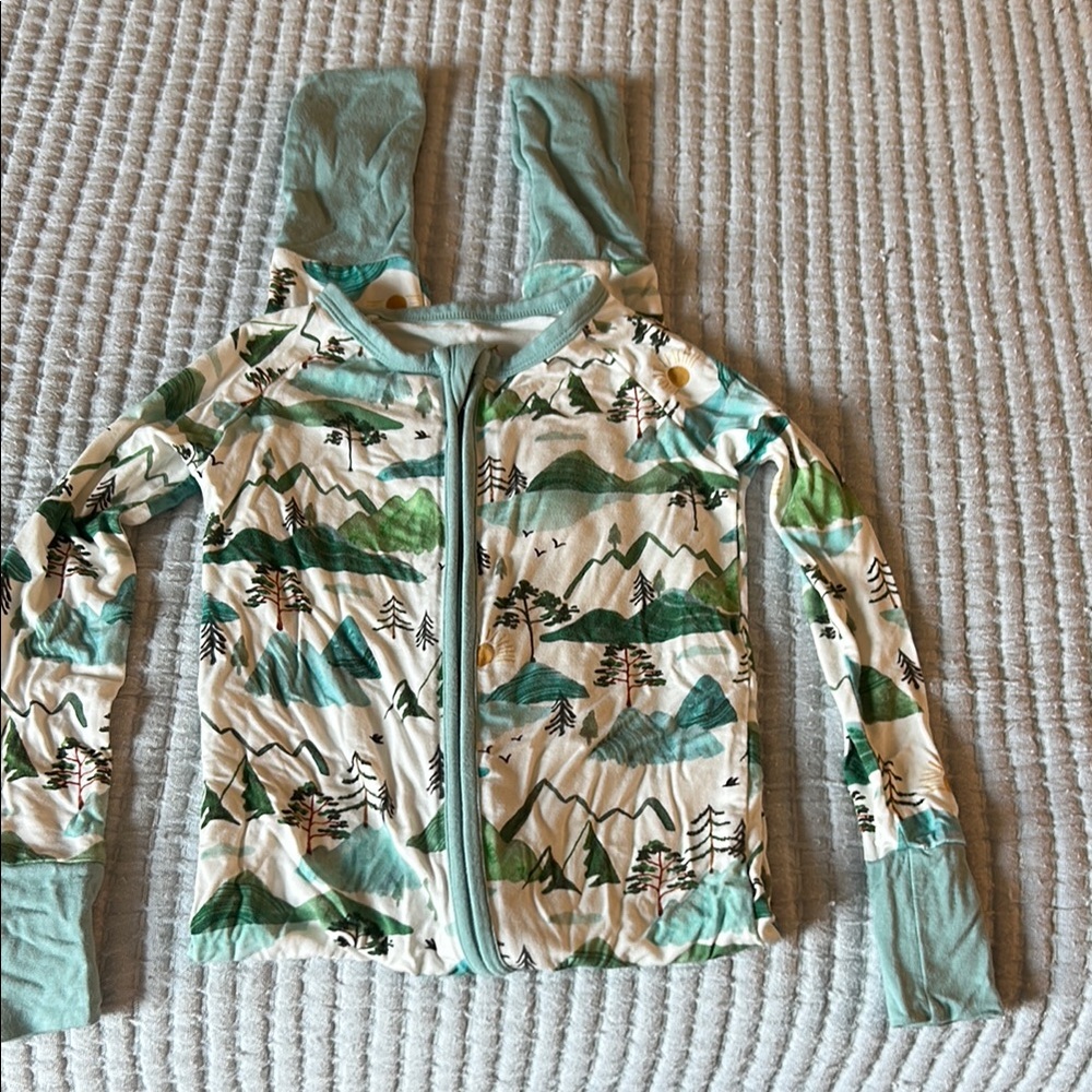 Little Sleepies Mountain Zippy